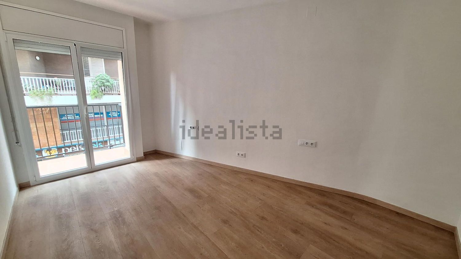 Pis de 65 m² a Sant Feliu de Llobregat