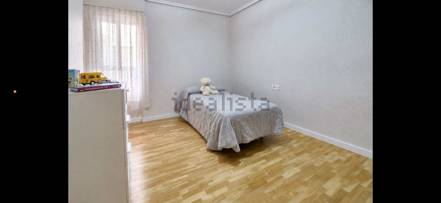 Piso de 130 m² en Benetússer