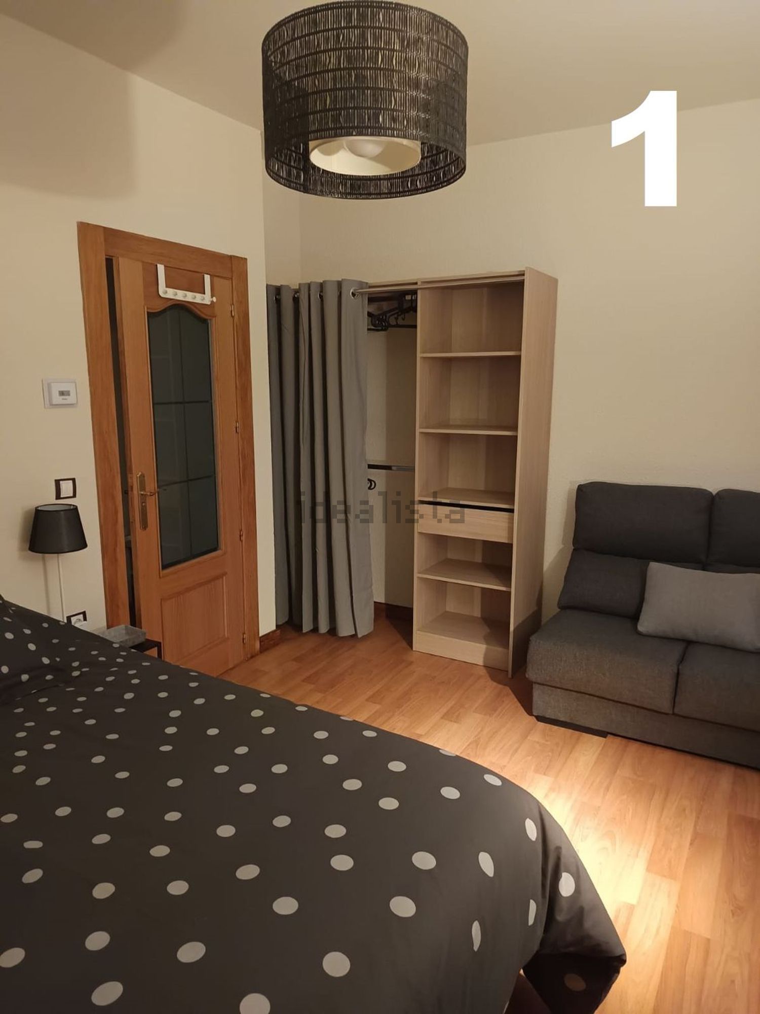 Habitació de lloguer, Lleó