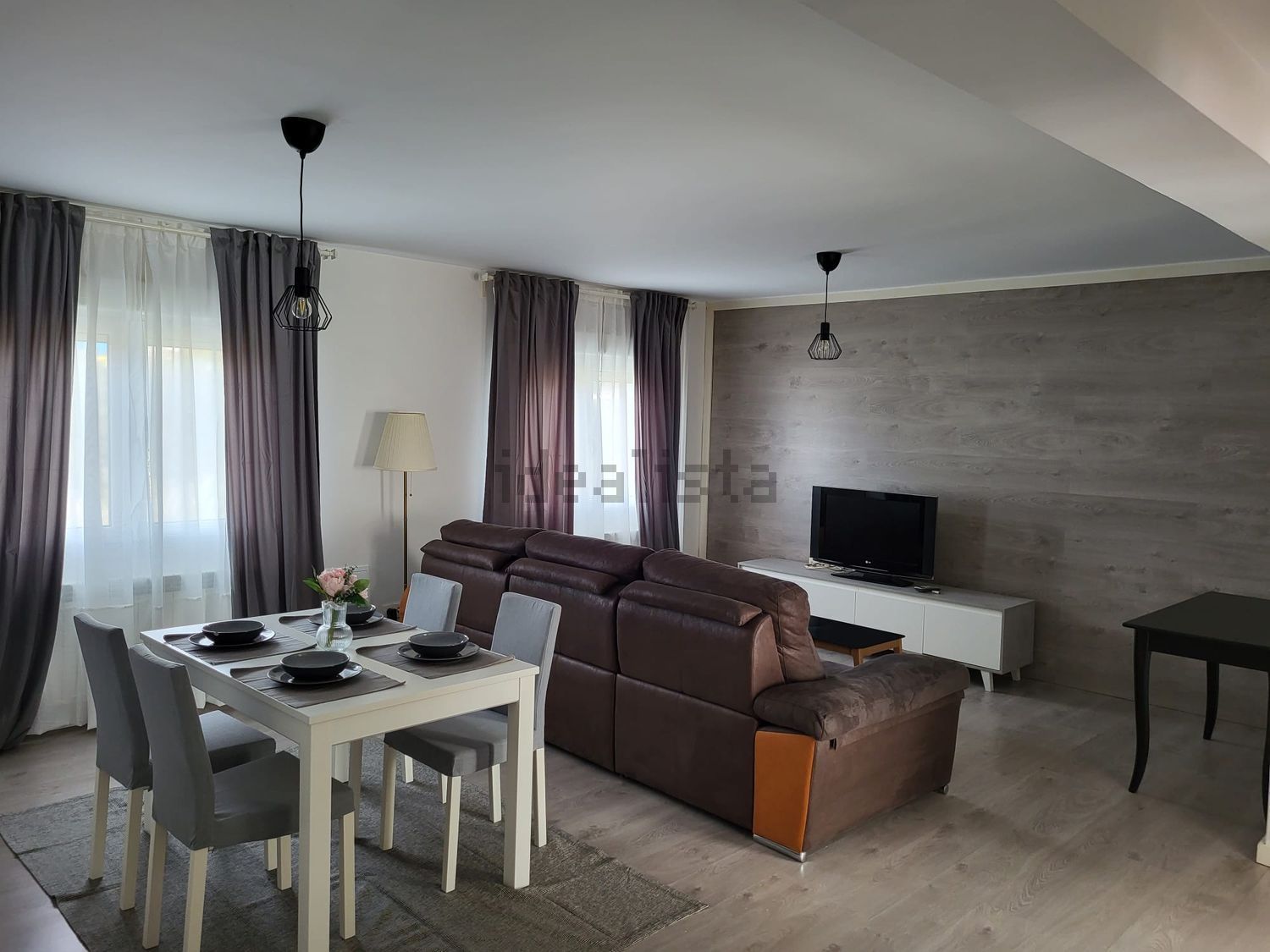 Piso de 77 m² en Oviedo