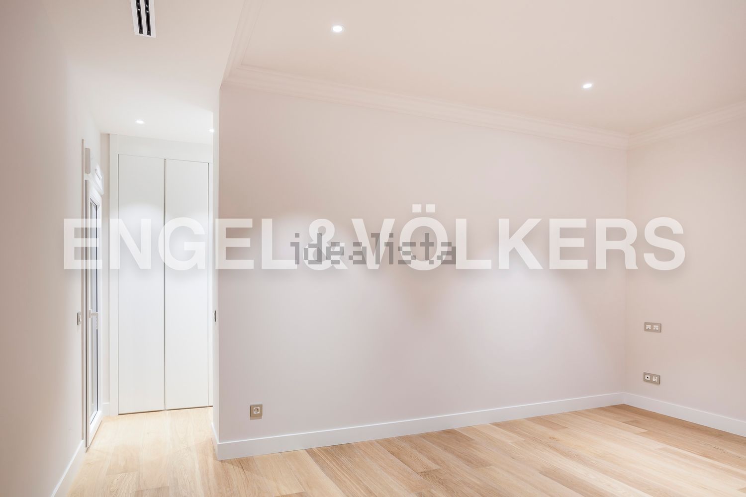 Wohnung 217 m² in Madrid