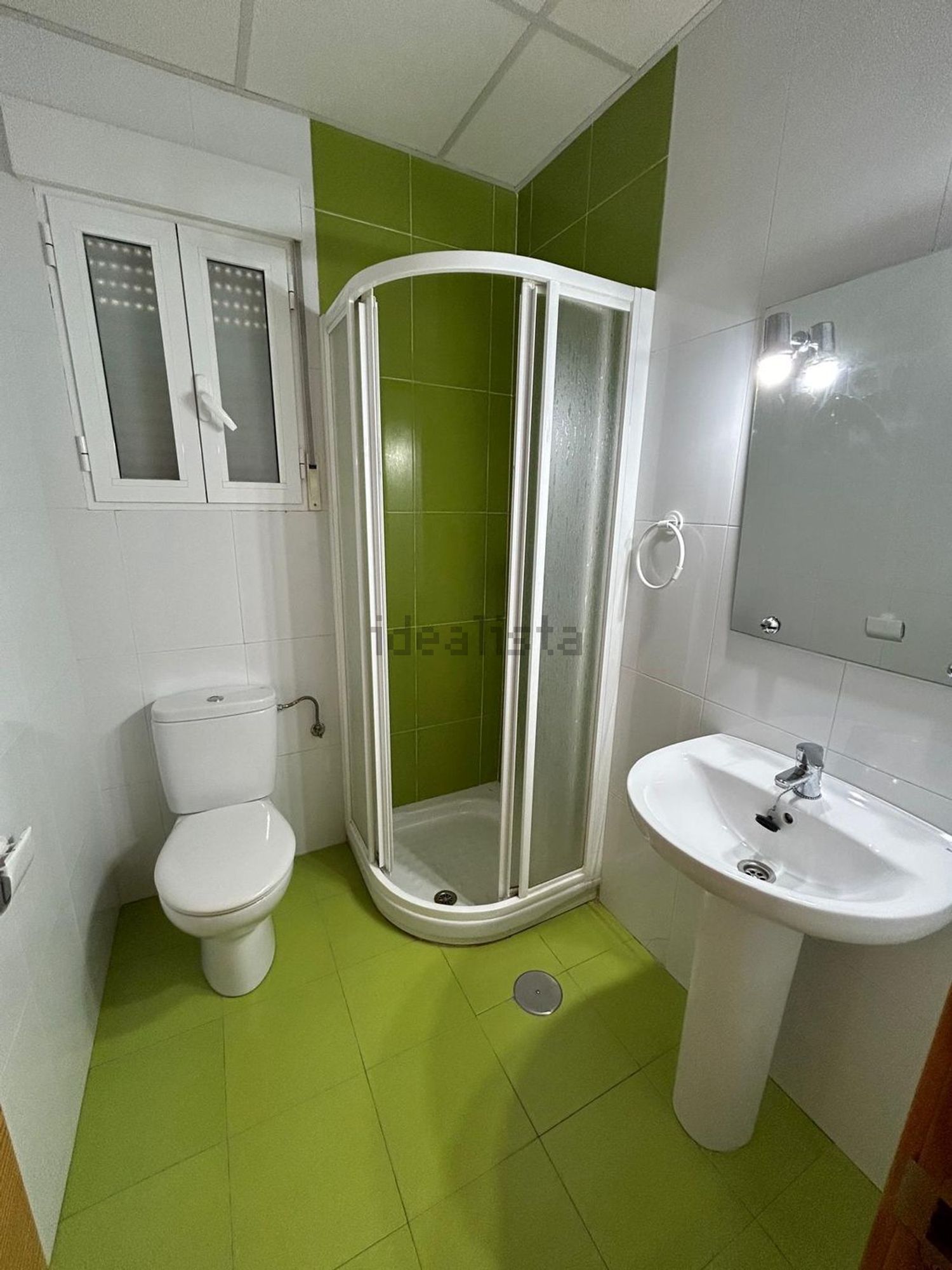 Pis de 80 m² a Còrdova