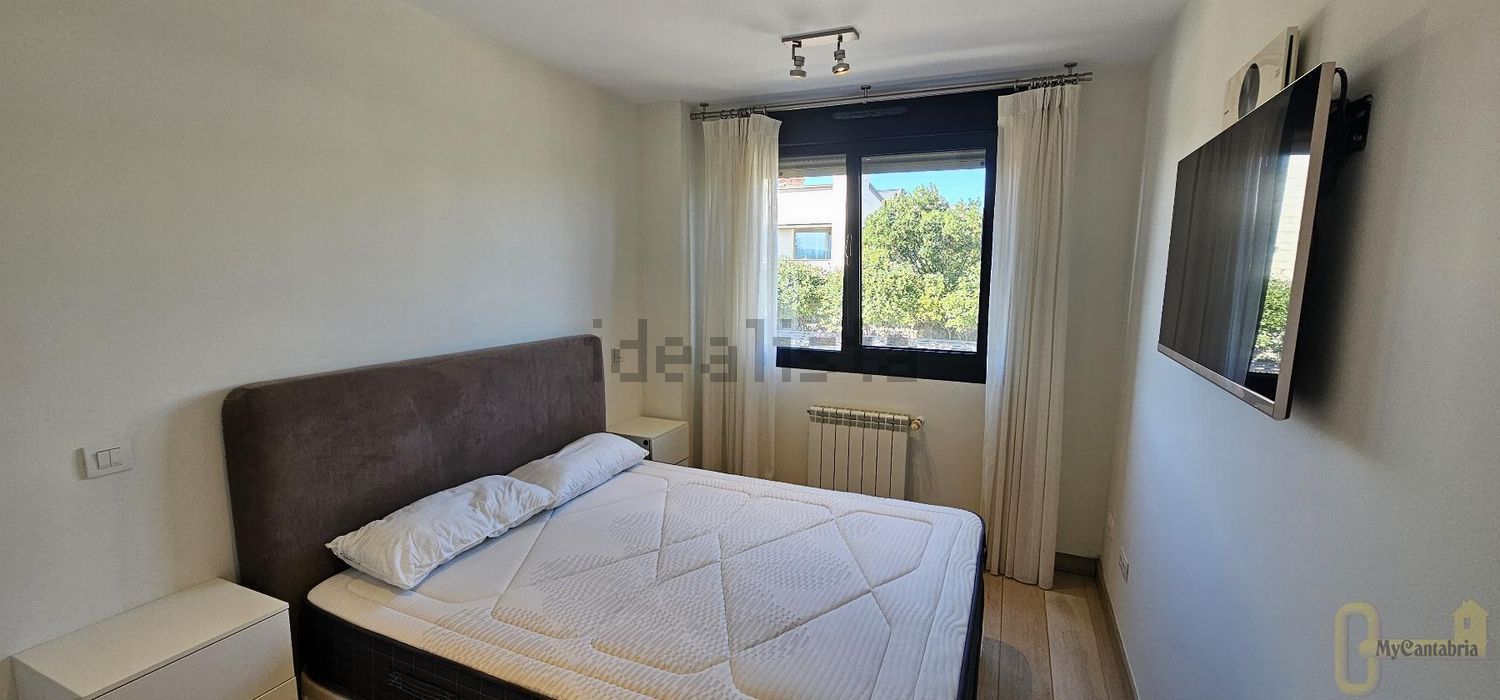Flat 77 m² in Santander
