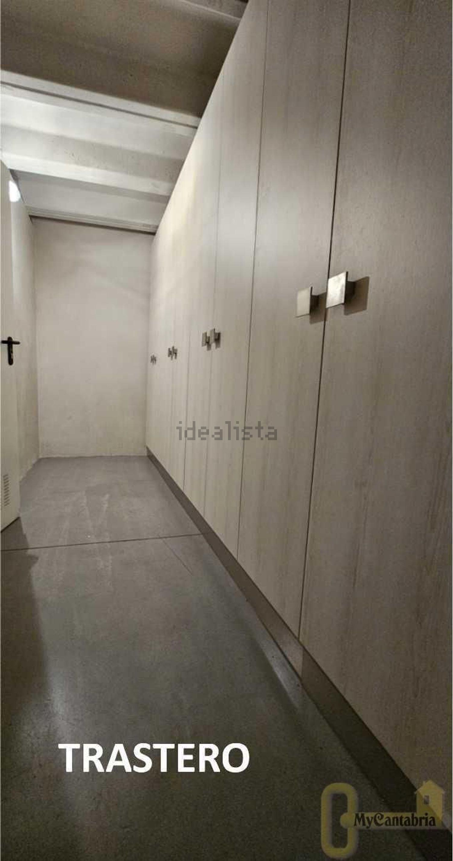 Flat 77 m² in Santander