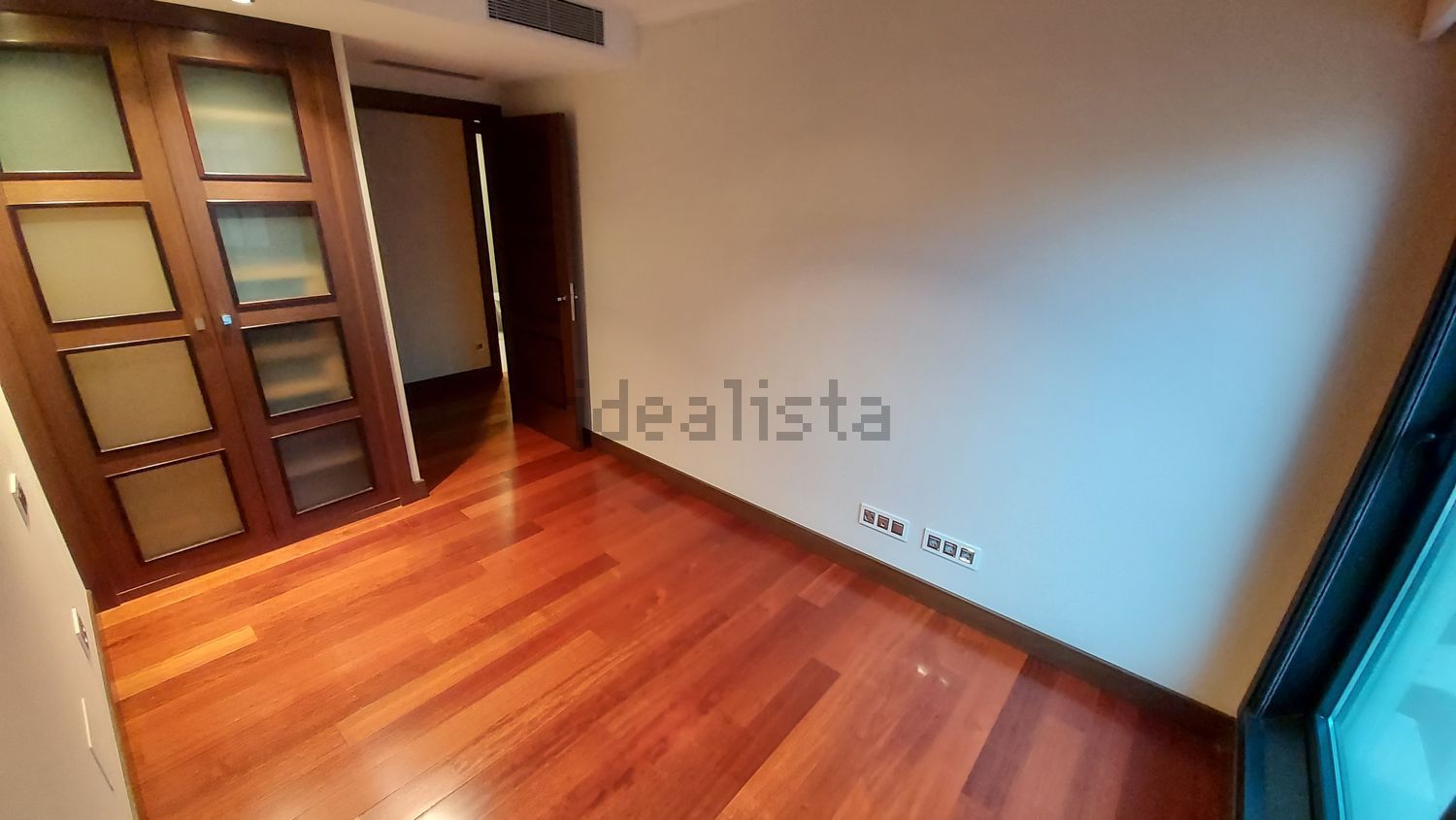 Flat 117 m² in A Coruña