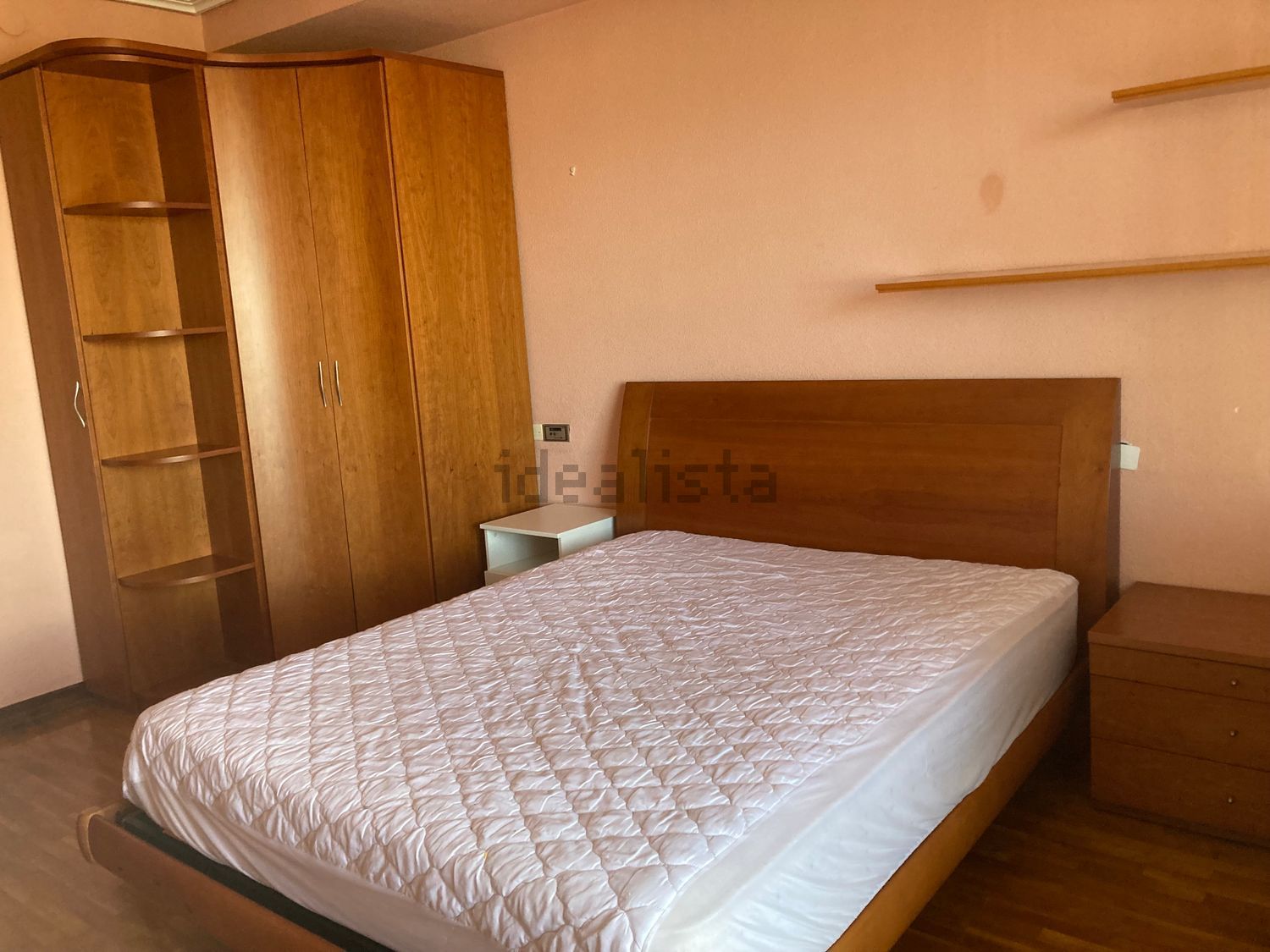 Habitació de lloguer, Logronyo