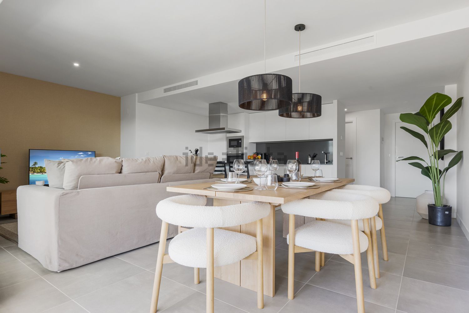 Appartamento 214 m² a Estepona