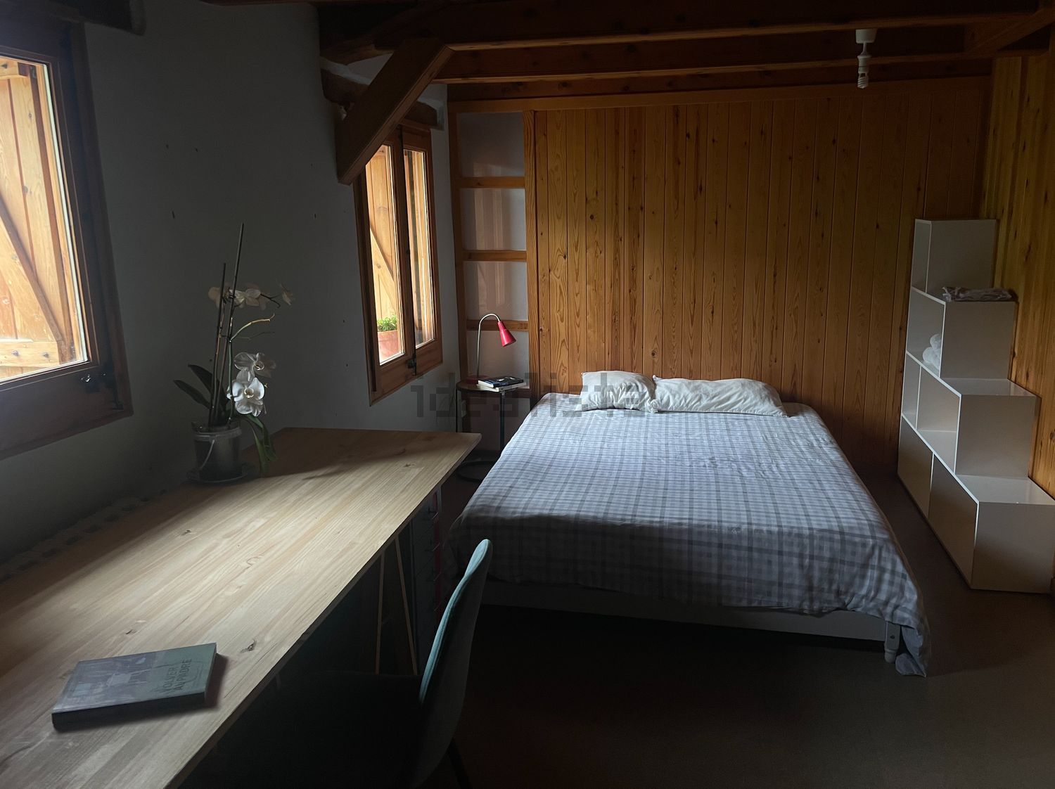 Habitació de lloguer, Farrera