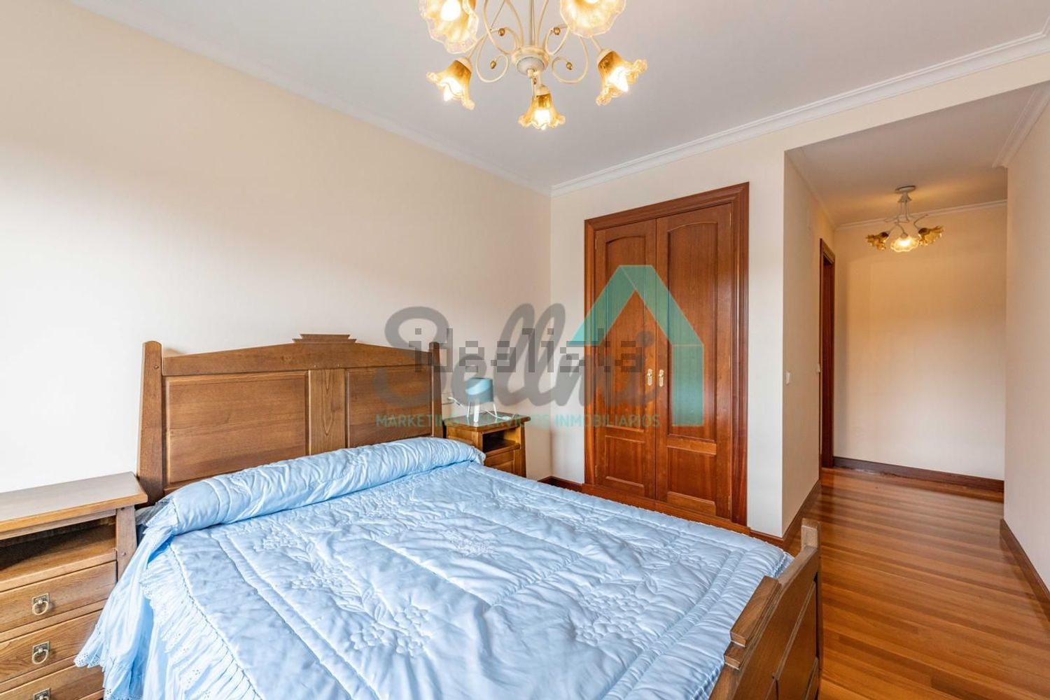Piso de 111 m² en Oviedo