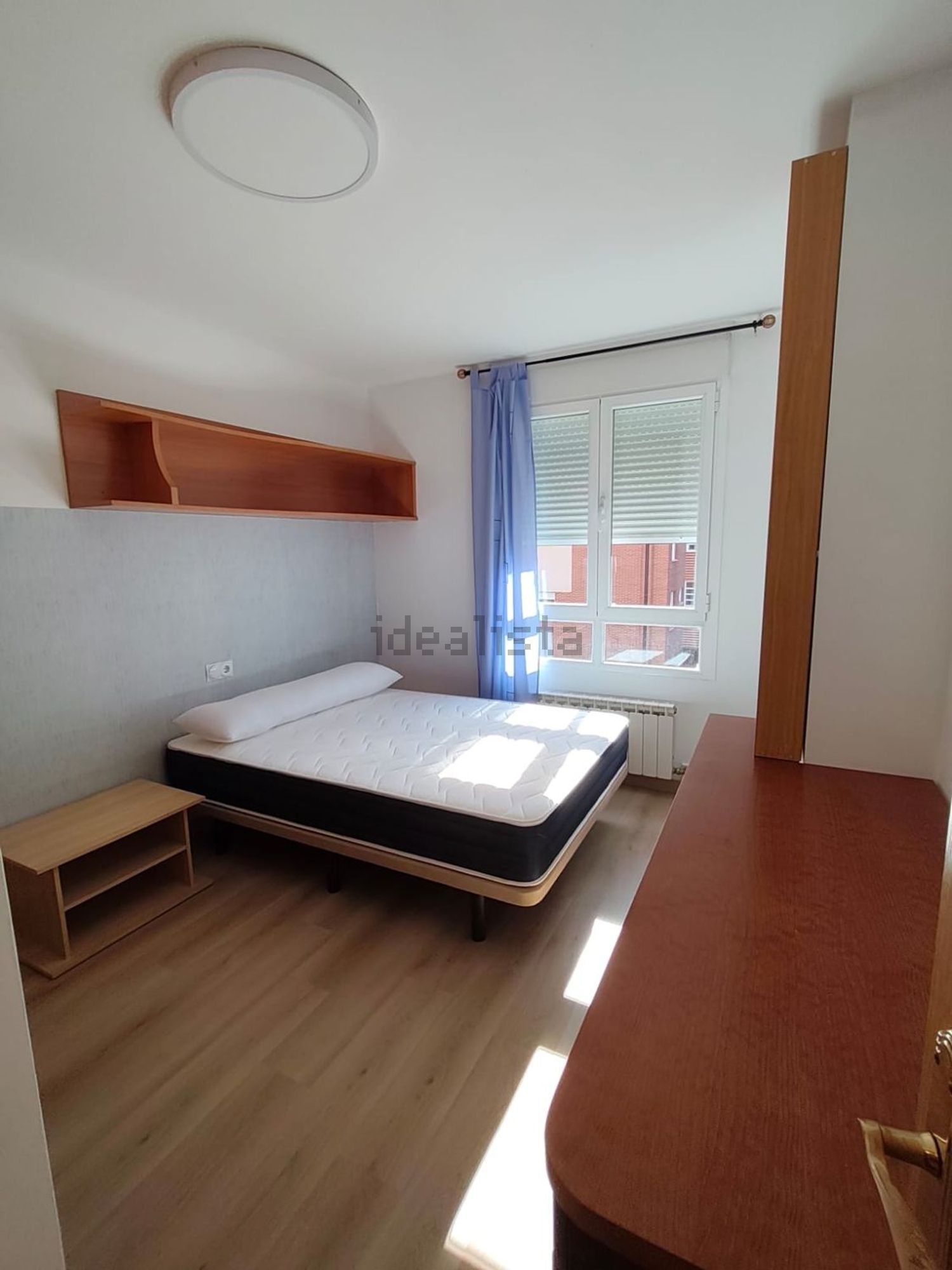 Chambre à louer, León