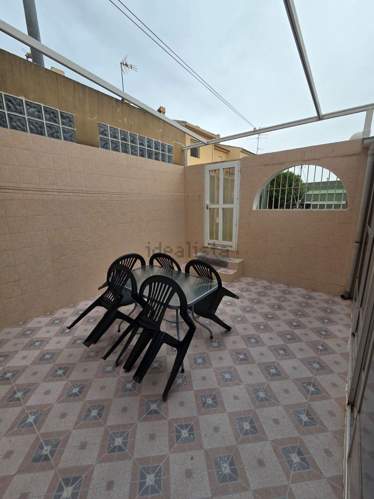 Habitació de lloguer, Elx