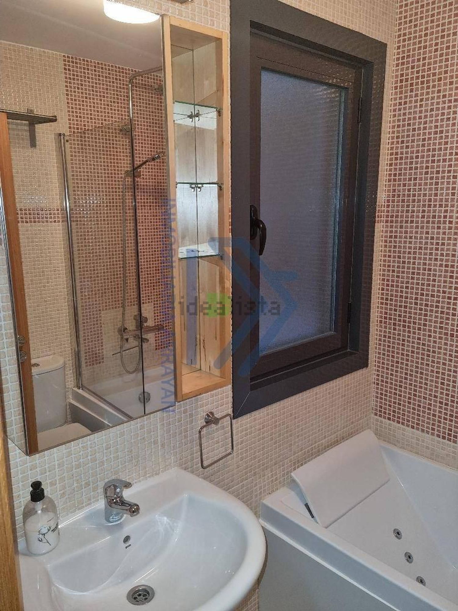 Wohnung 80 m² in Albolote