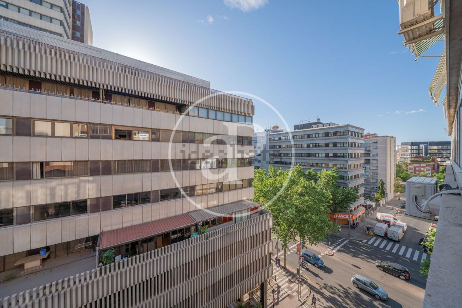 Wohnung 213 m² in Madrid