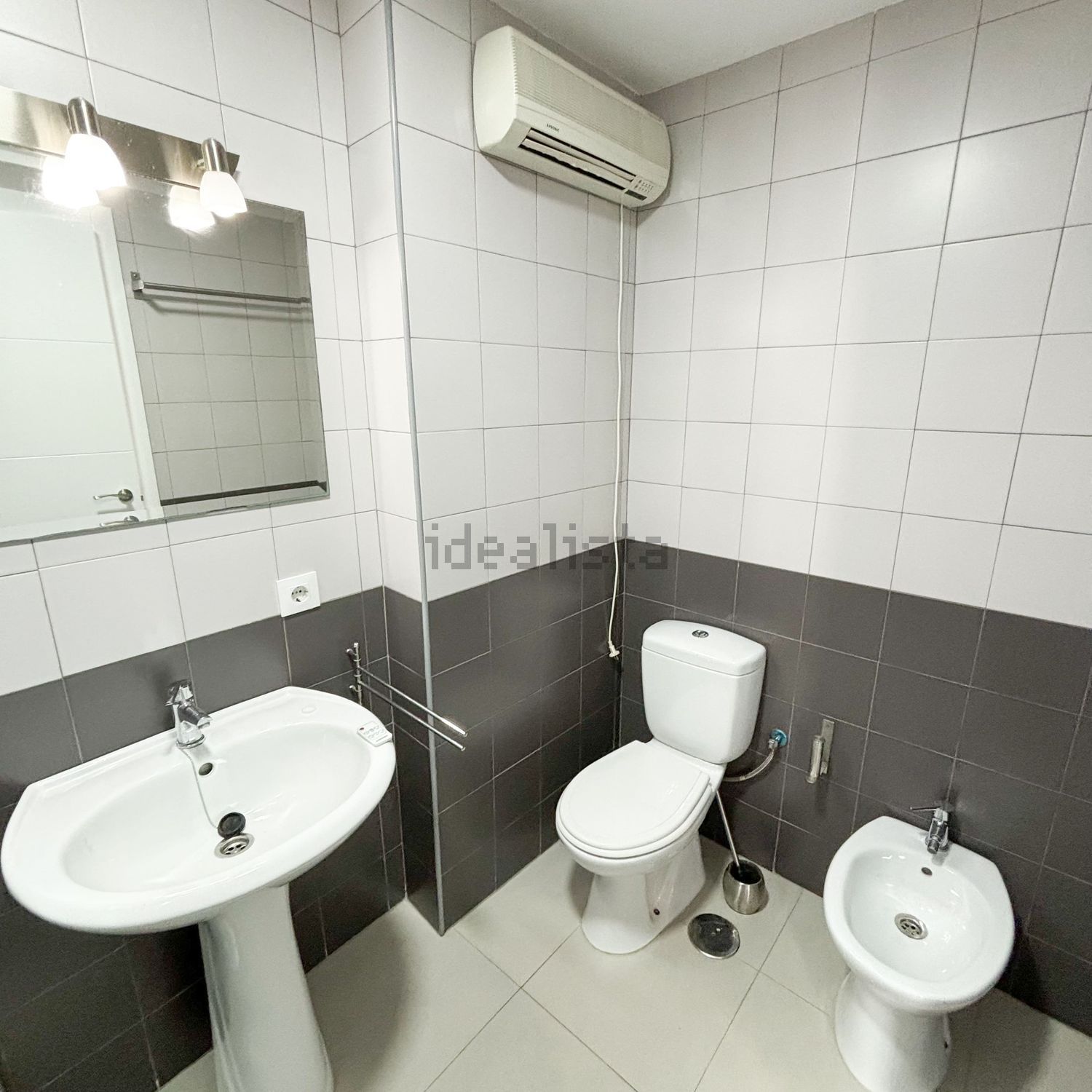 Habitació de lloguer, Cádiz