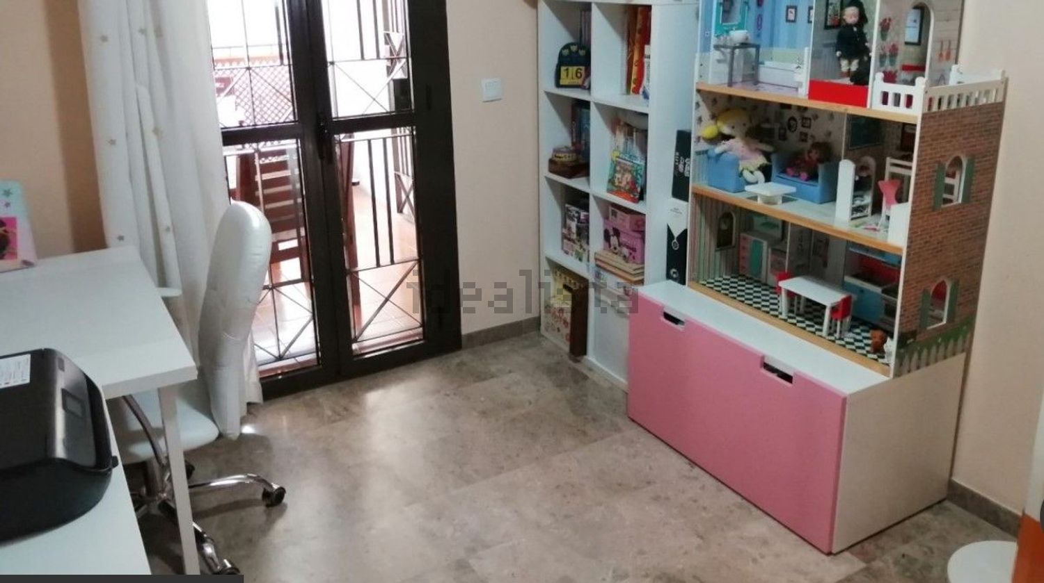 Pis de 120 m² a Còrdova