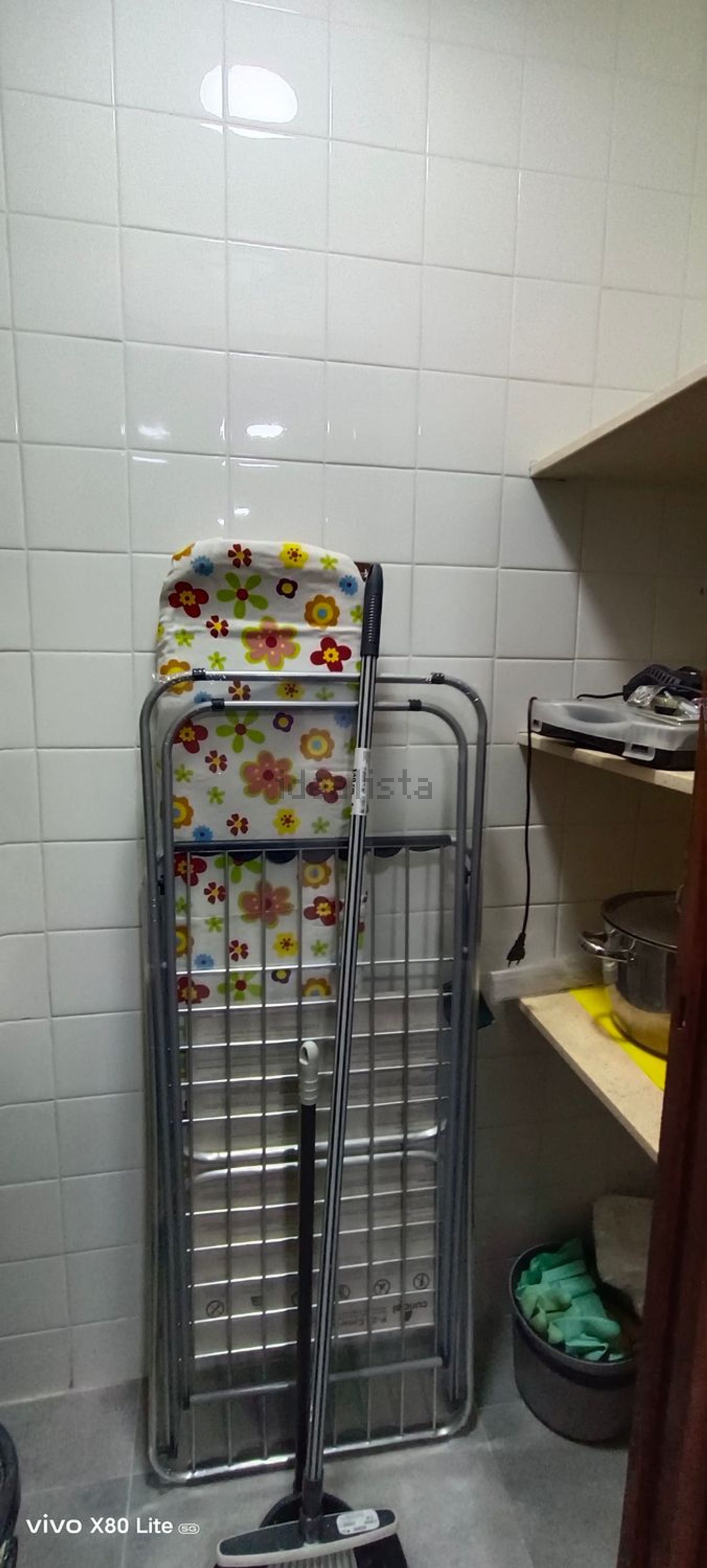 Habitació de lloguer, Burjassot