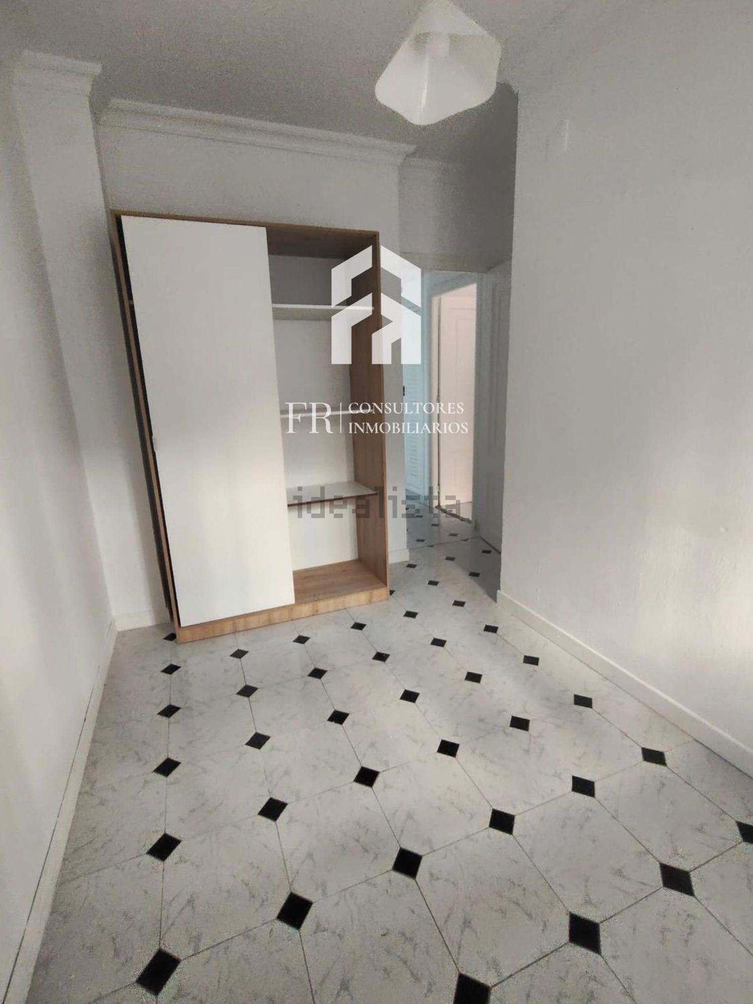 Flat 140 m² in Huelva