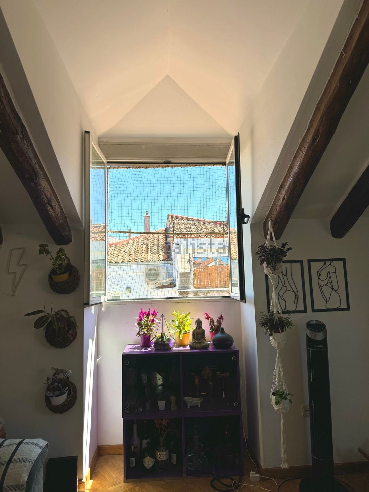 Room for rent, Madrid