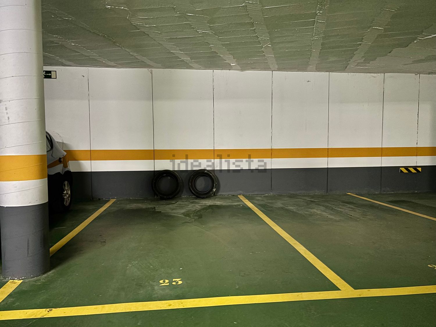 Flat 94 m² in Cadrete