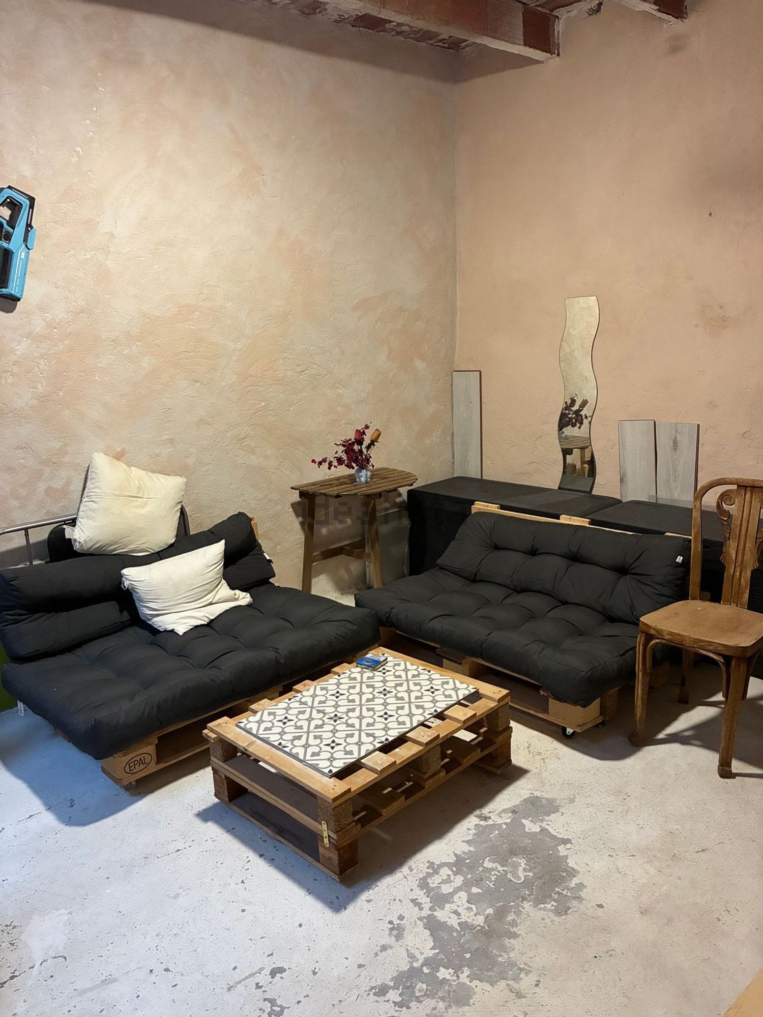 Quarto para alugar, Catadau