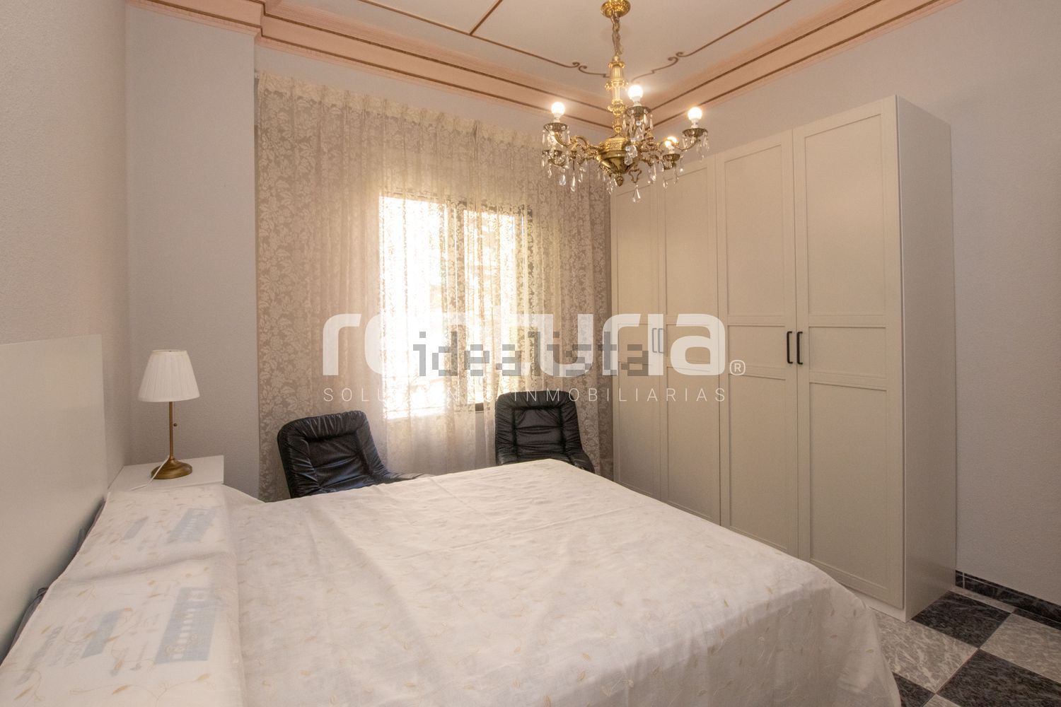 Wohnung 95 m² in Valencia