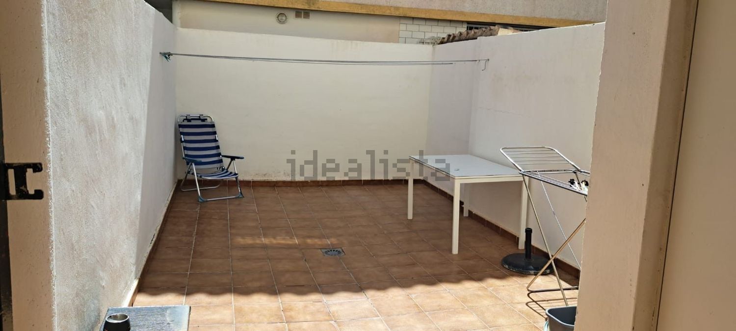 Casa de 100 m² a Oriola