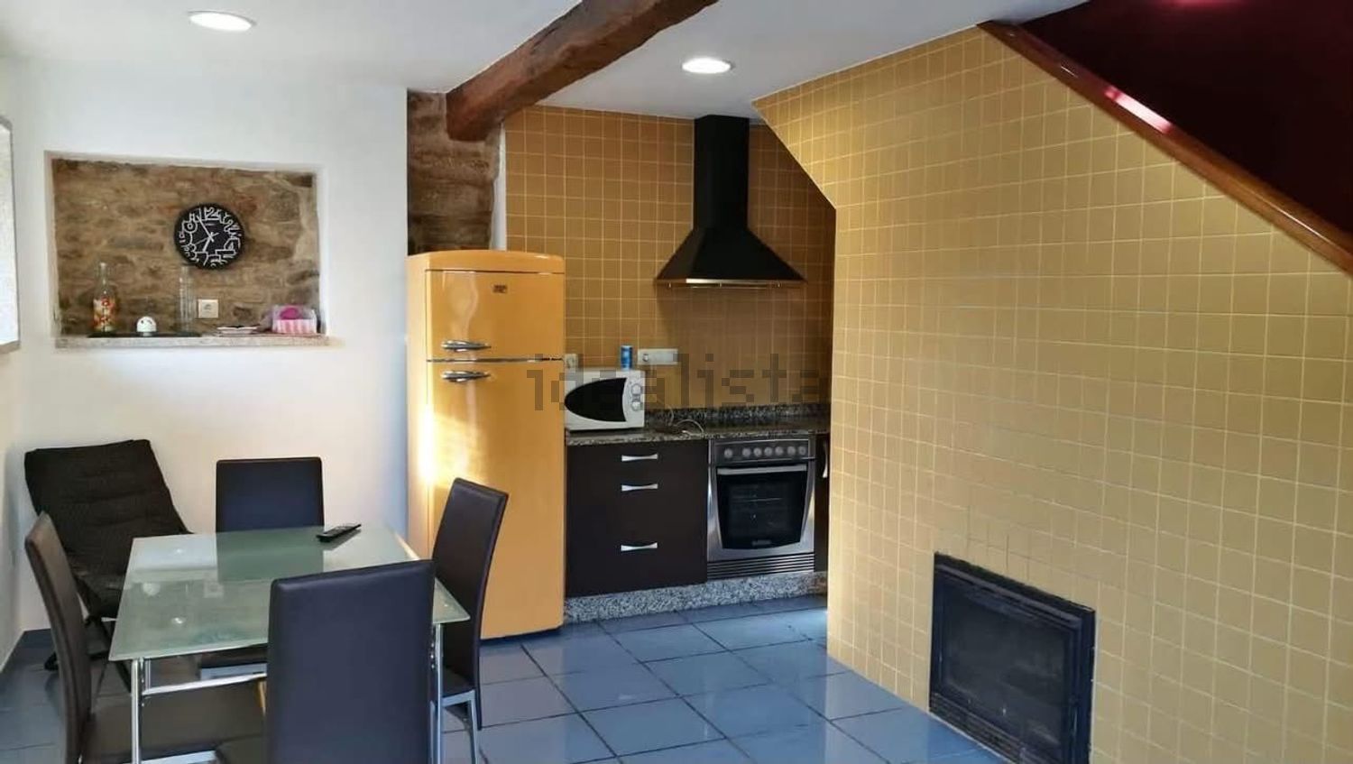 House 150 m² in Cerdedo Cotobade