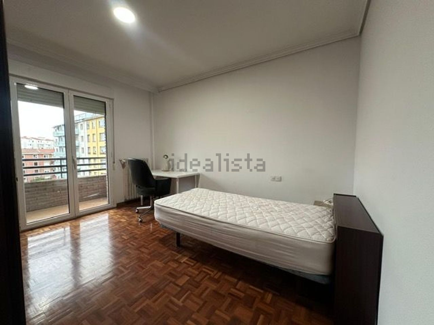Pis de 130 m² a Pamplona