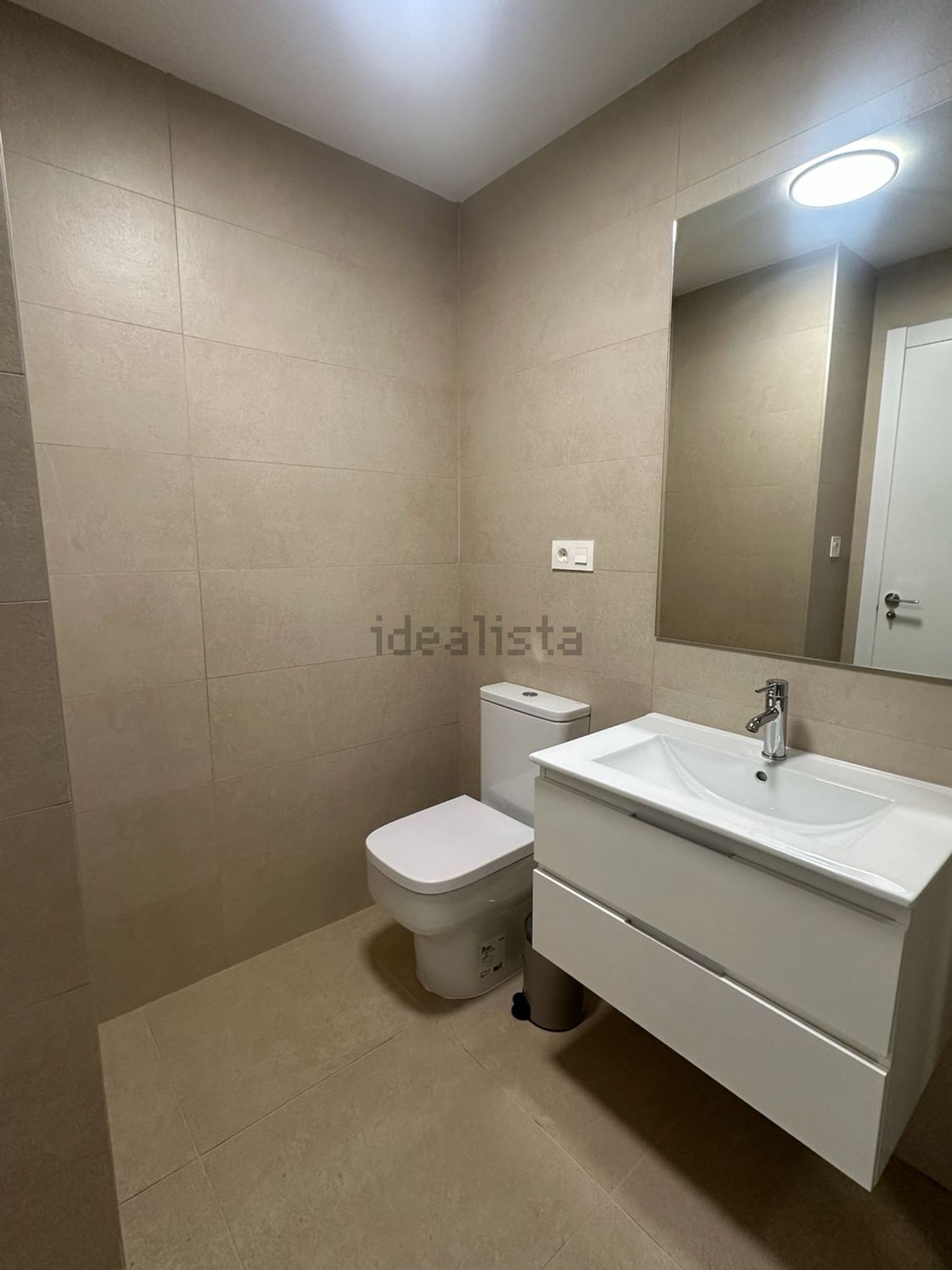 Piso de 120 m² en Sevilla