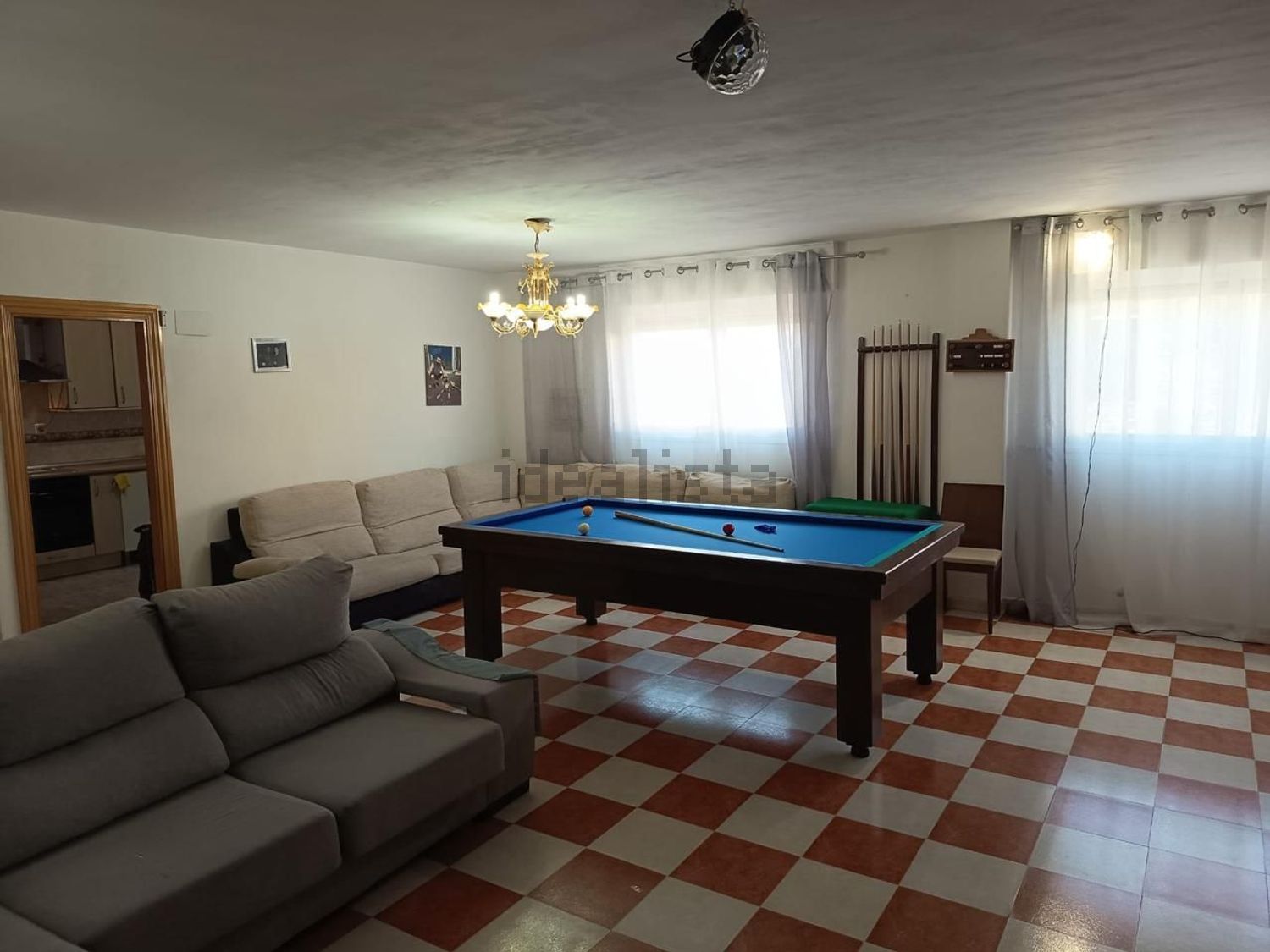 Casa de 220 m² en Zaragoza