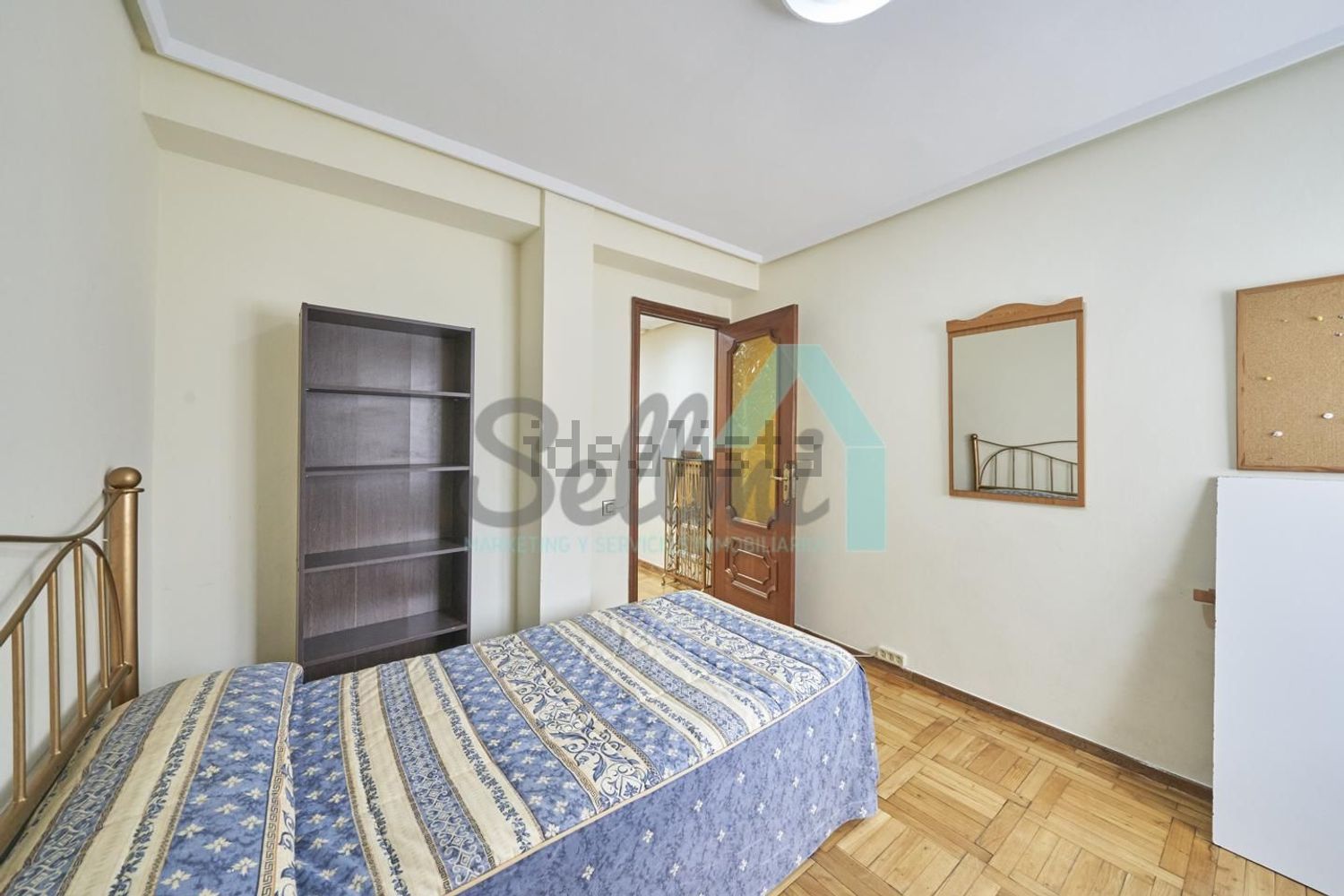 Pis de 82 m² a Oviedo