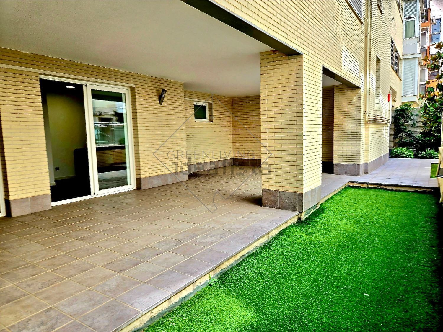 Wohnung 104 m² in Madrid