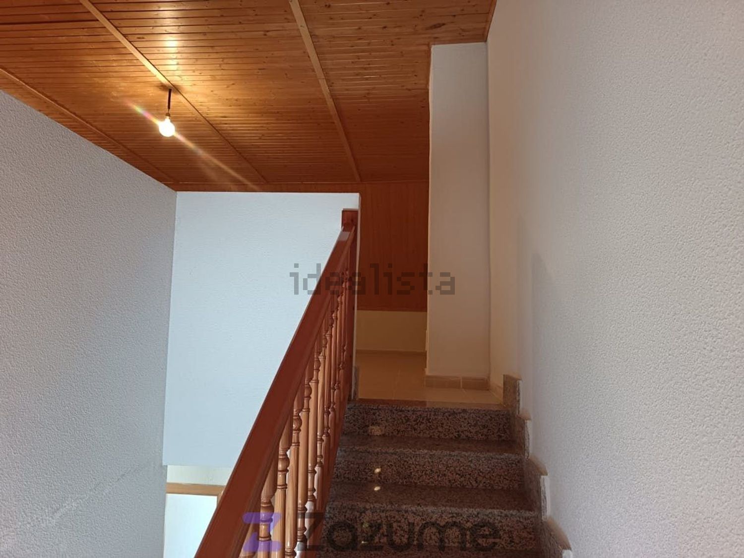 Casa de 233 m² en Yuncler
