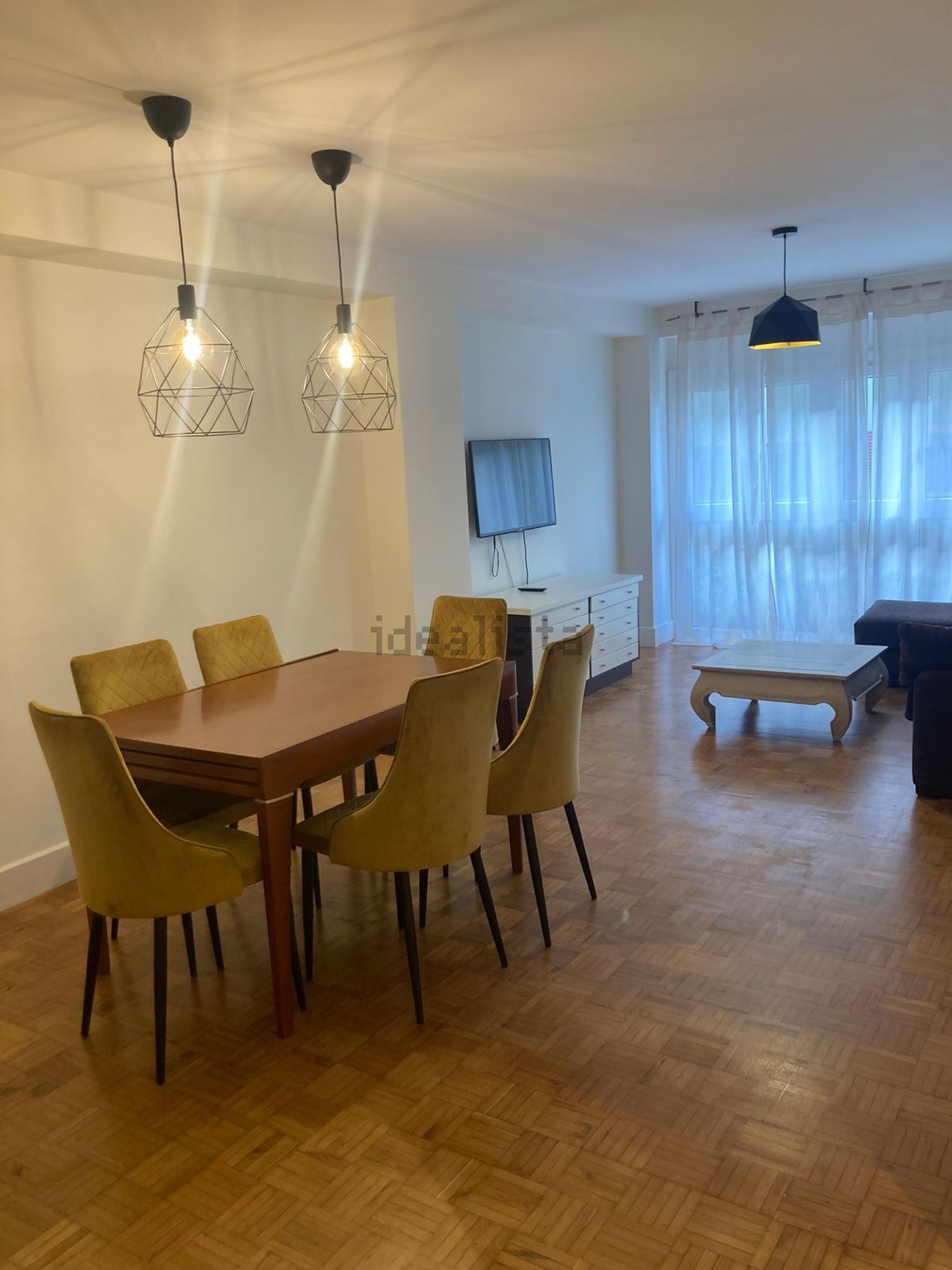 Pis de 92 m² a Oviedo