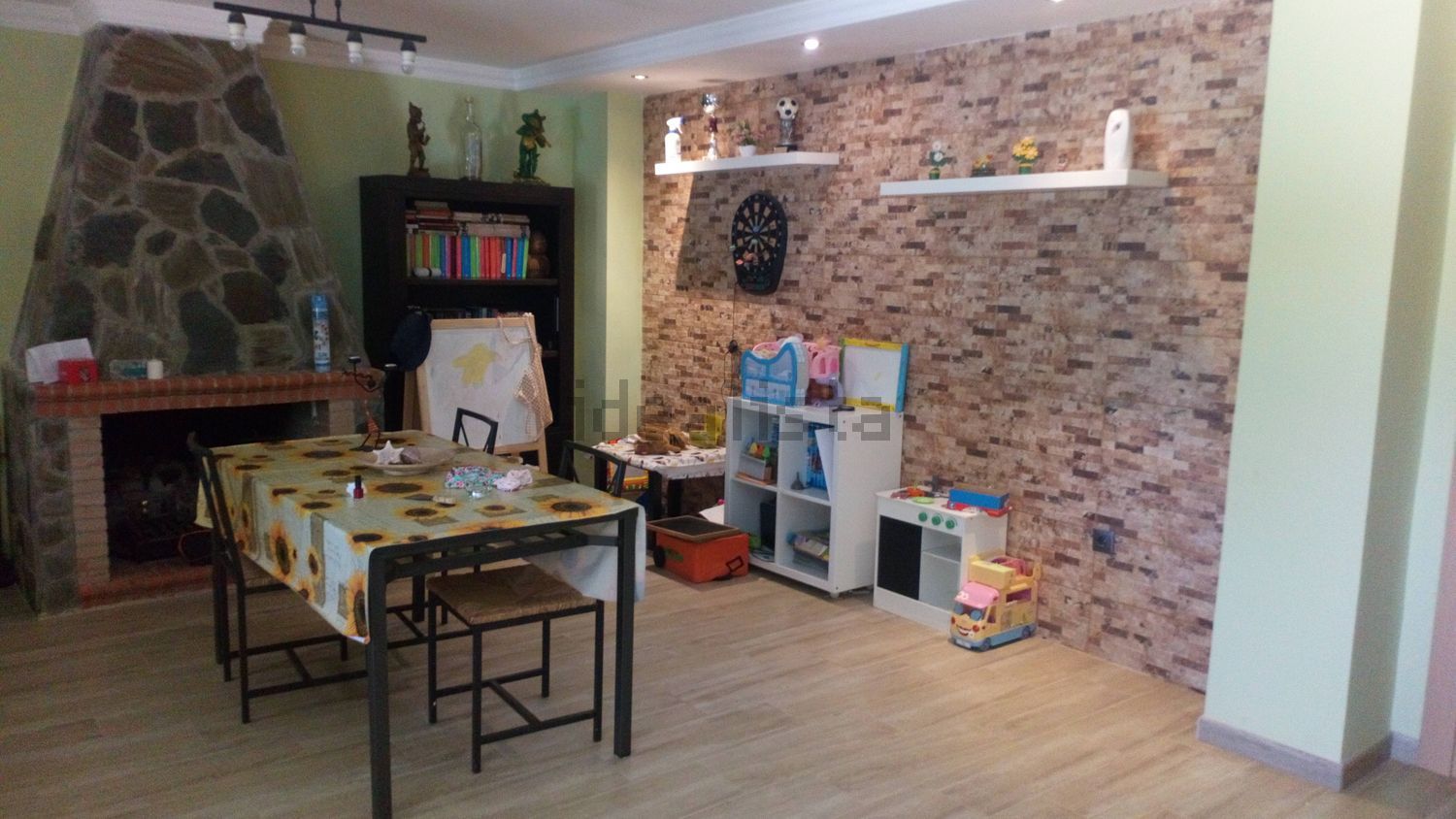 Casa de 170 m² a Carmona