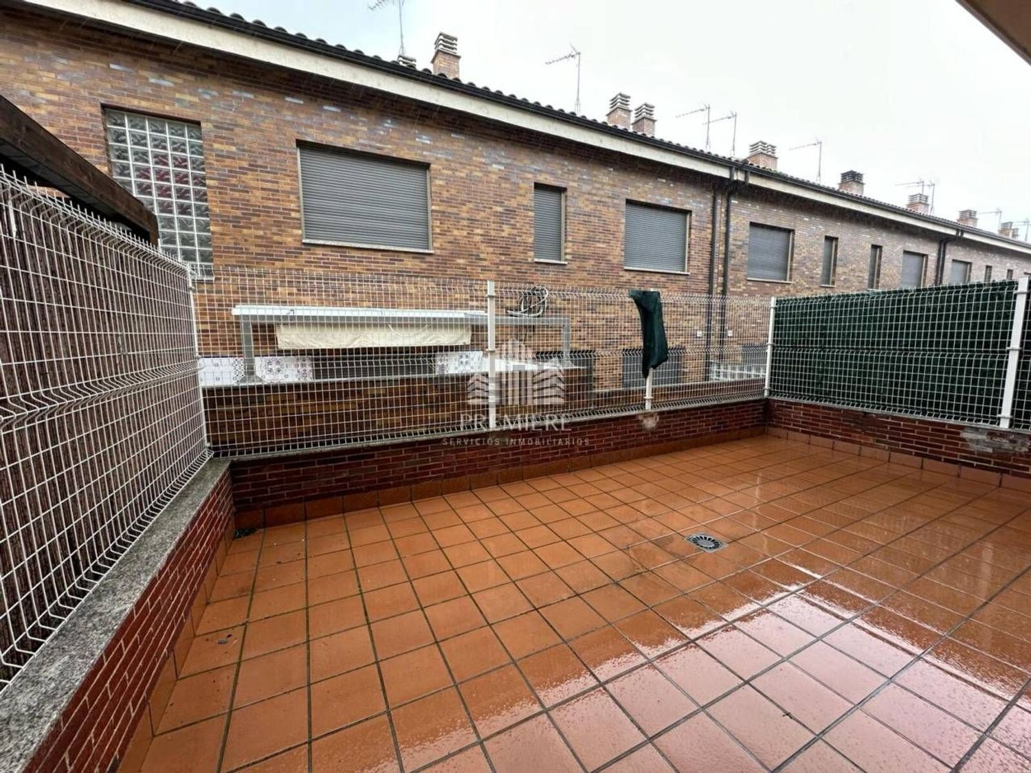 Casa 222 m² a Villares de la Reina