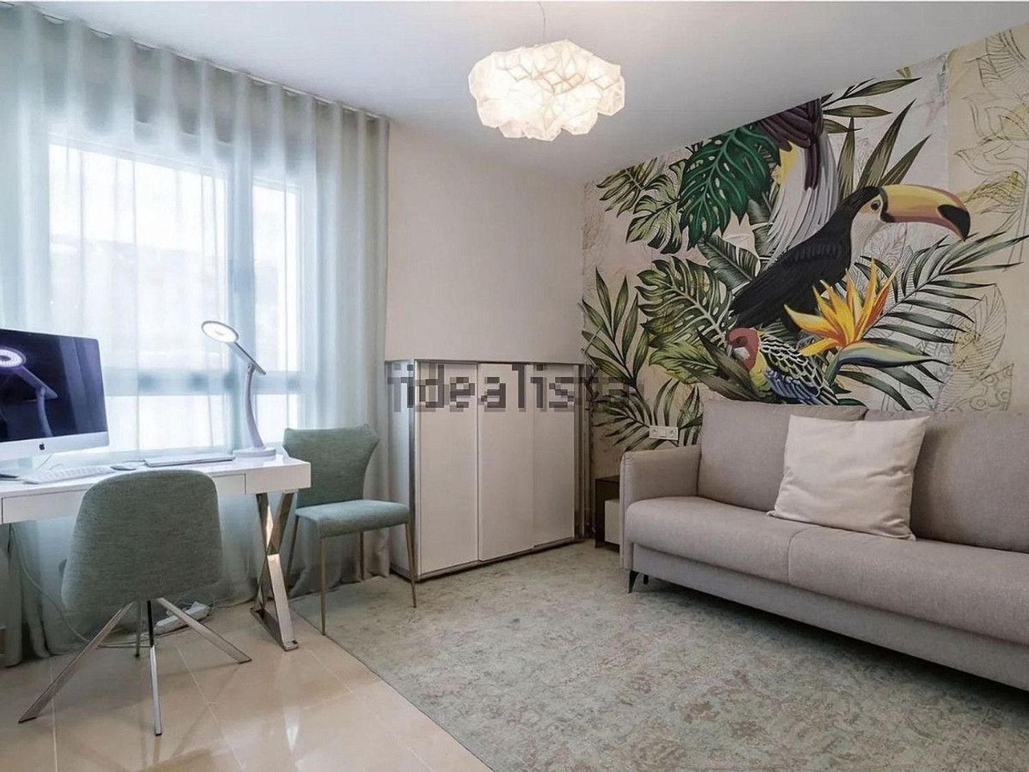 Piso de 200 m² en Benahavís