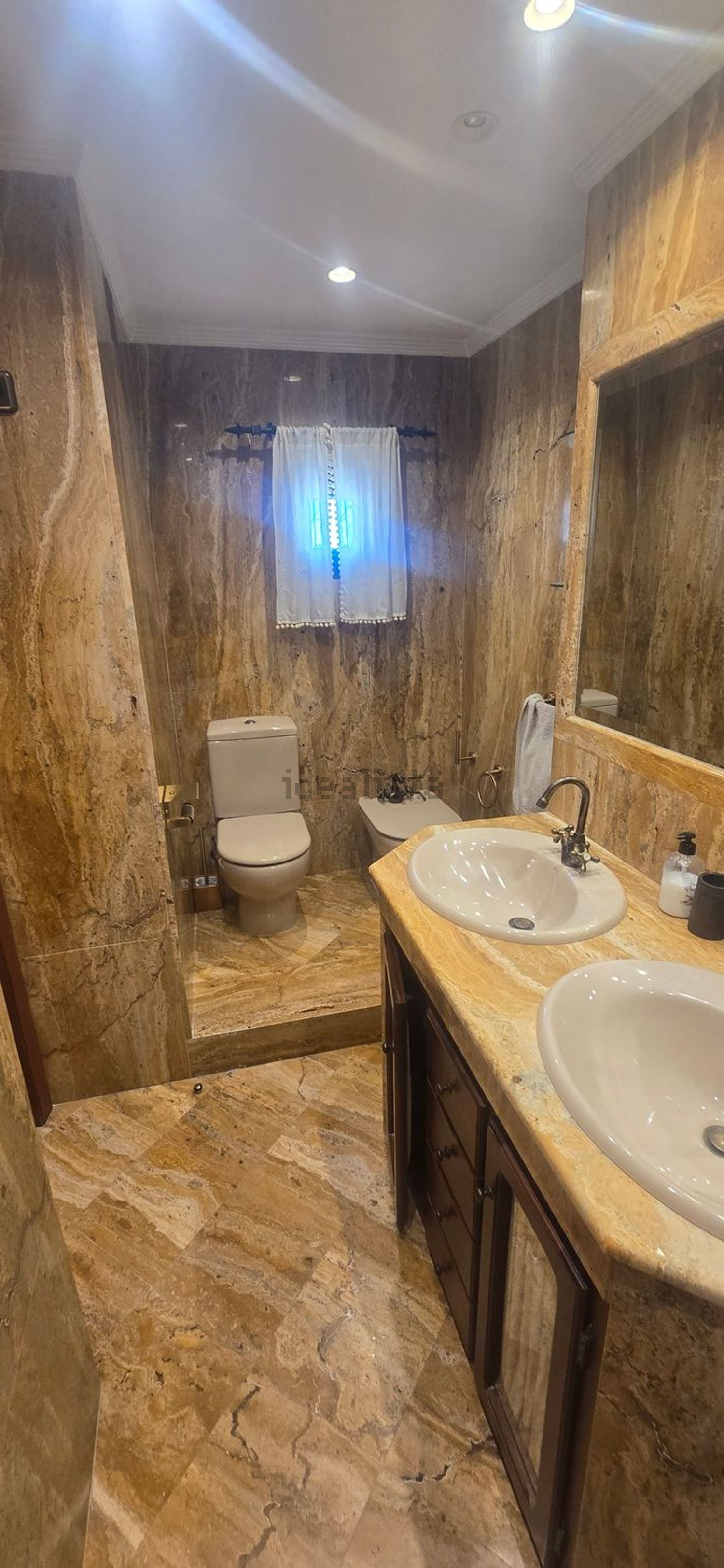 Piso de 212 m² en Granada