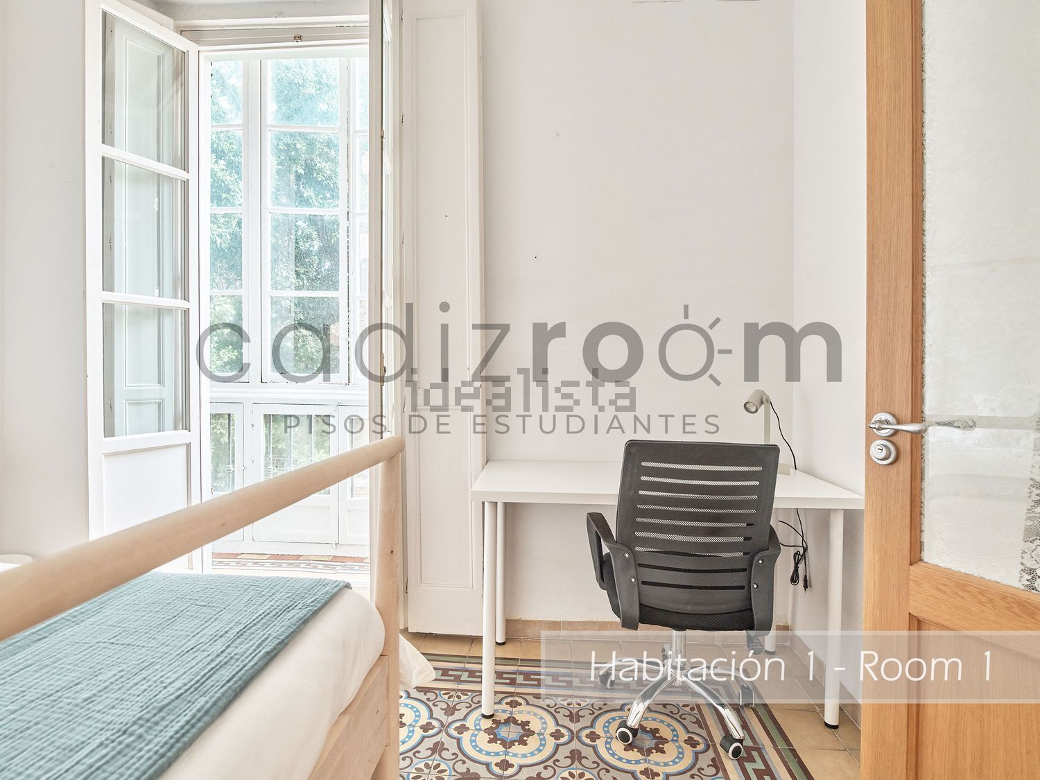 Room for rent, Cádiz