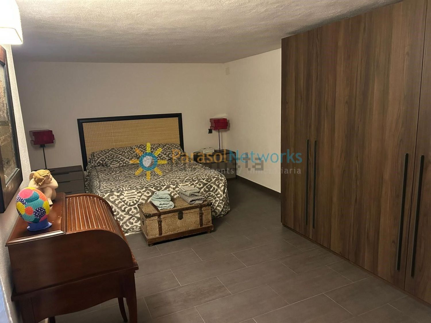 Casa de 212 m² en Oliva