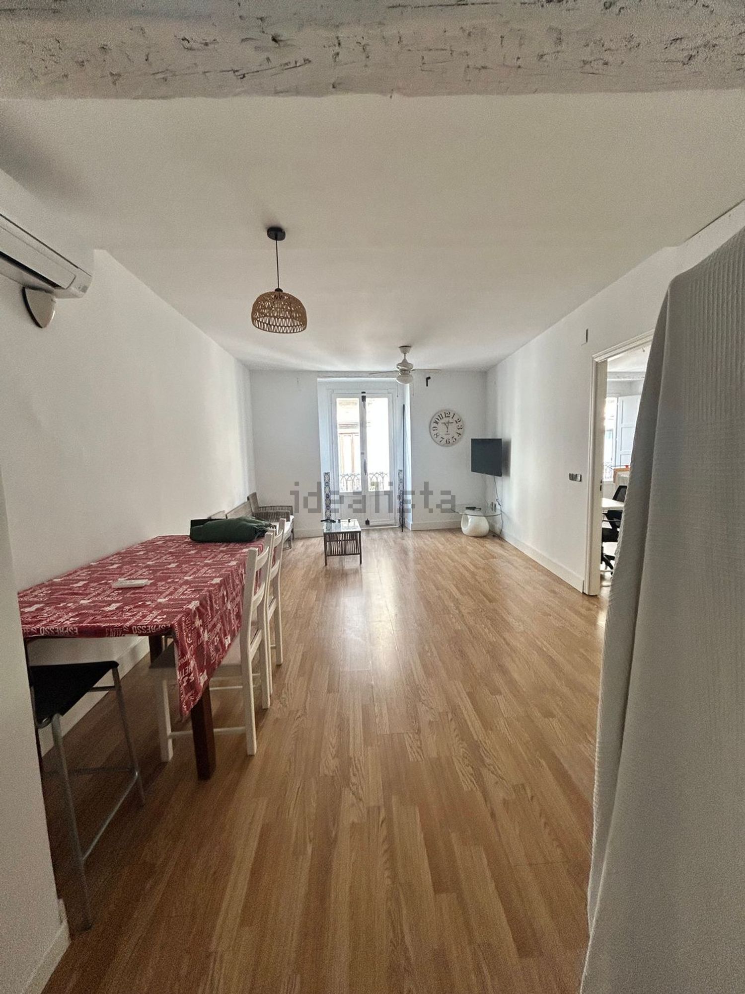 Pis de 69 m² a València