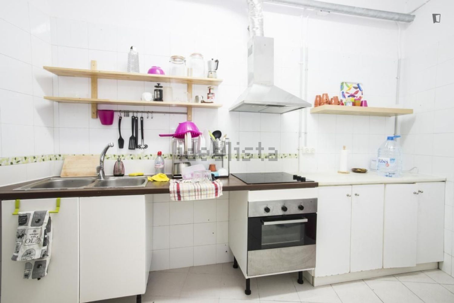Room for rent, Barcelona