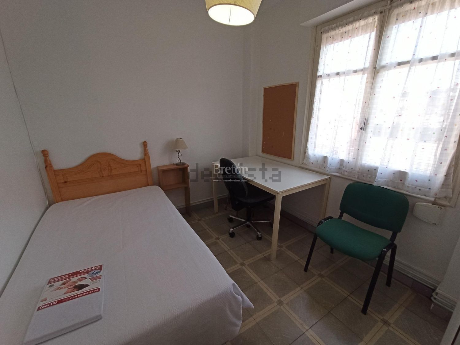 Piso de 118 m² en Zaragoza