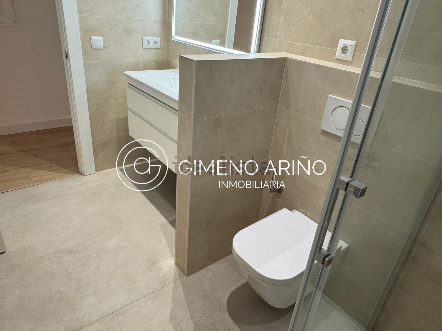 Flat 139 m² in Valencia