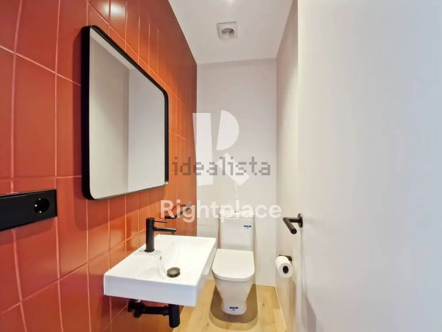 Квартира 79 м² в Барселоне