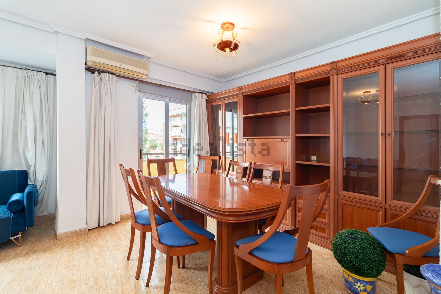 Pis de 75 m² a València