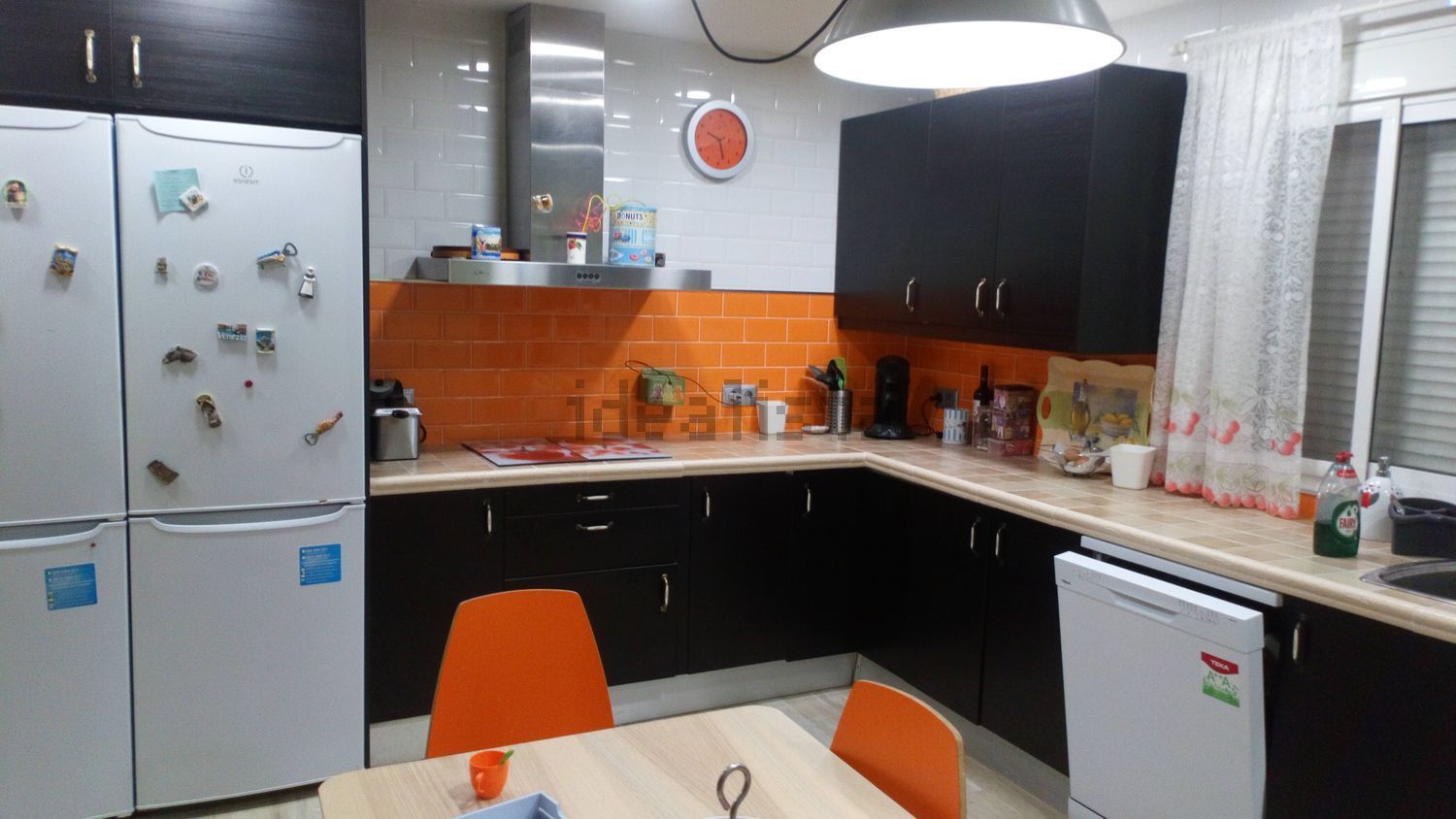 Casa de 170 m² a Carmona