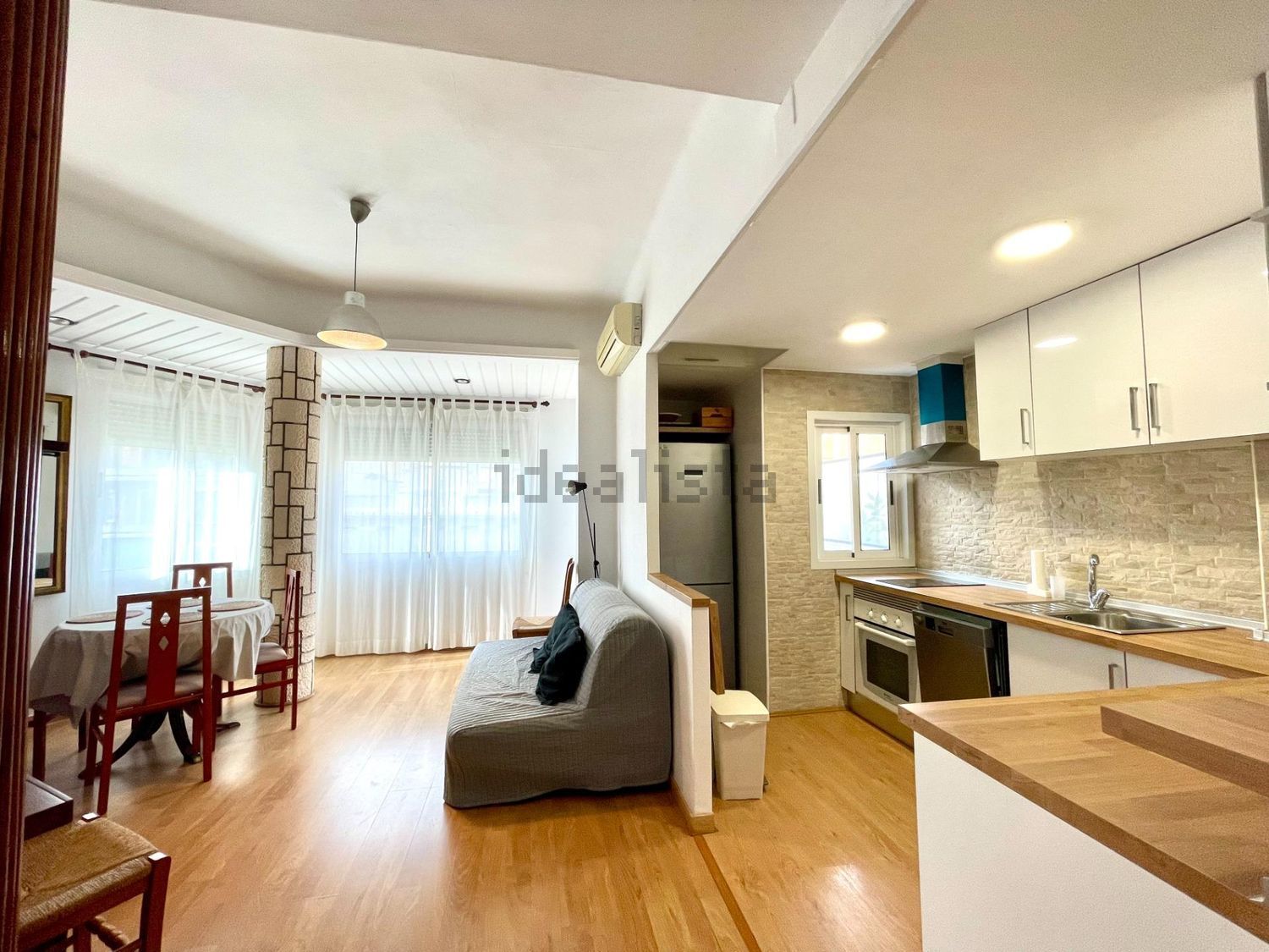 Wohnung 76 m² in Valencia