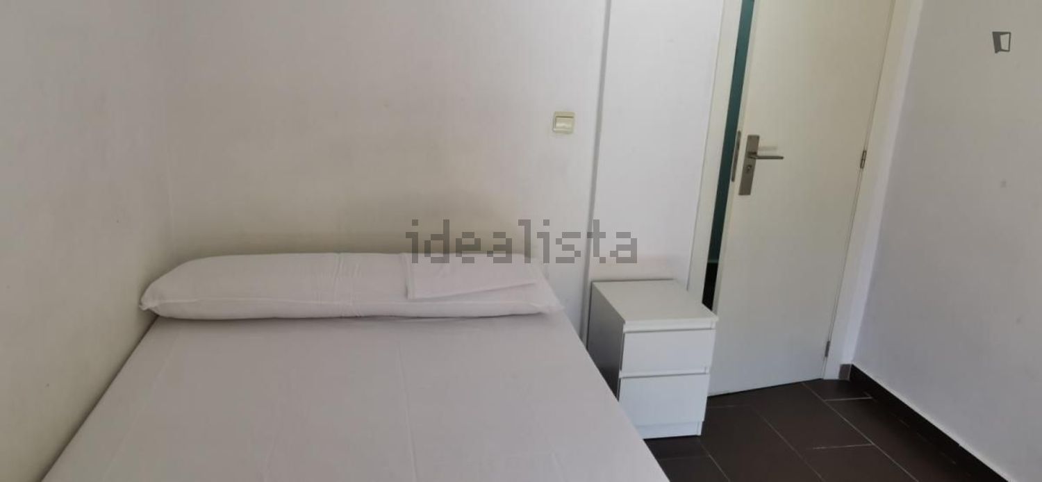 Habitación 90 m², Alicante