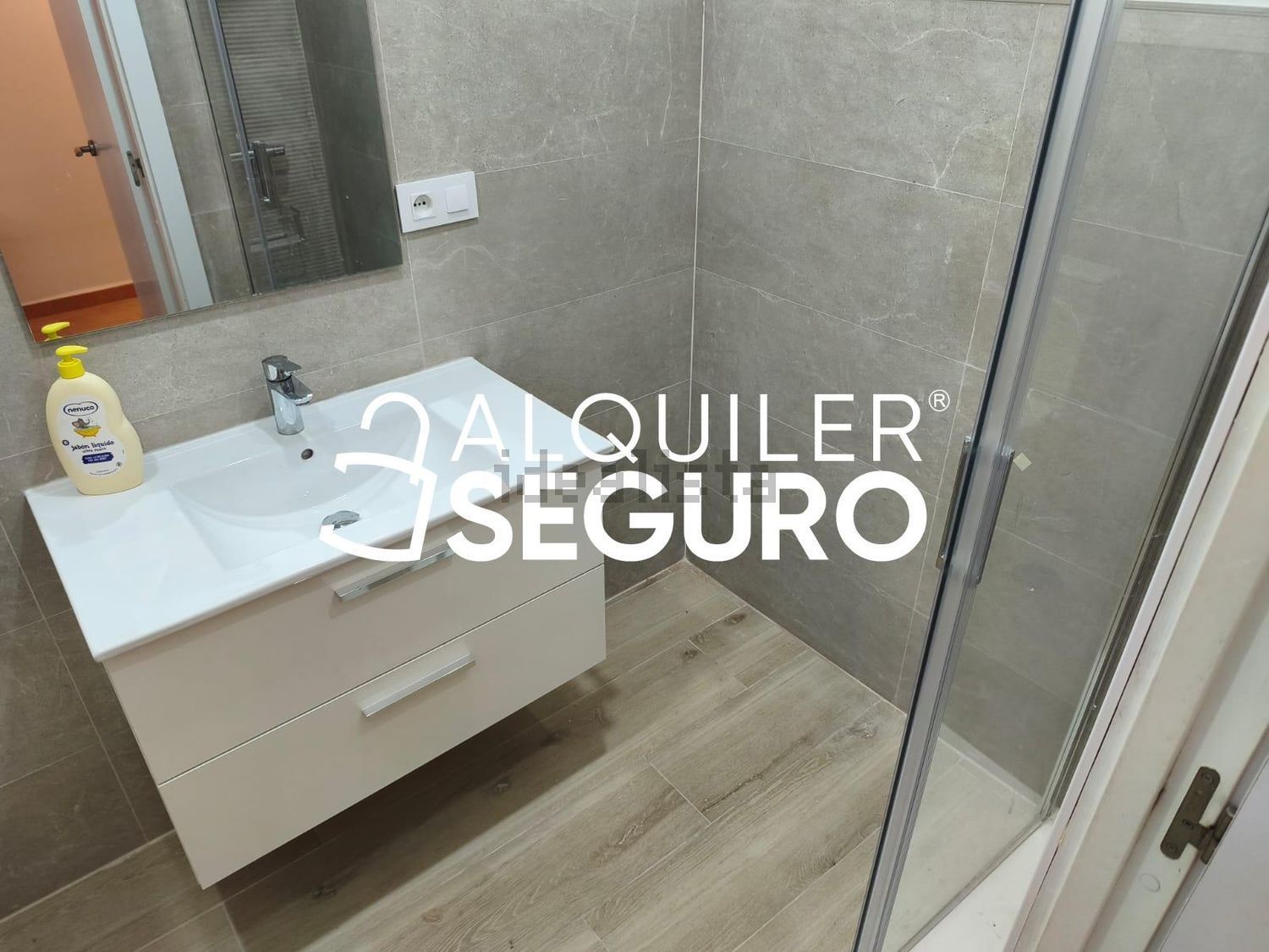 Appartement 80 m² à Séville